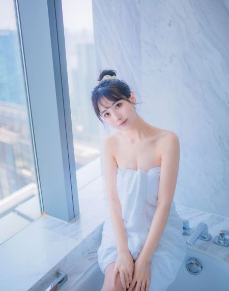 和最讨厌的部长一起去出差旅